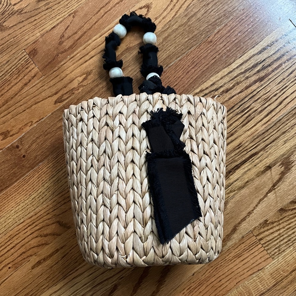 Pamela Munson straw Pearl grosgrain bag